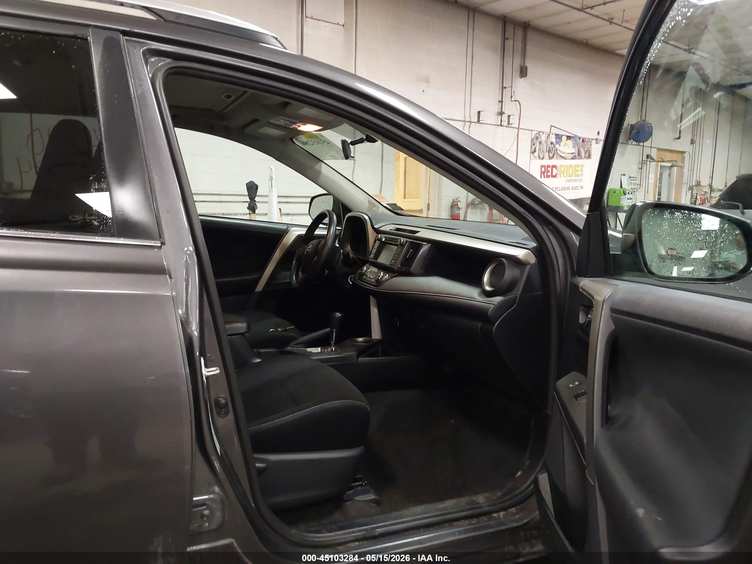 2014 Toyota Rav4 Xle Gray vin: 2T3RFREV5EW135122