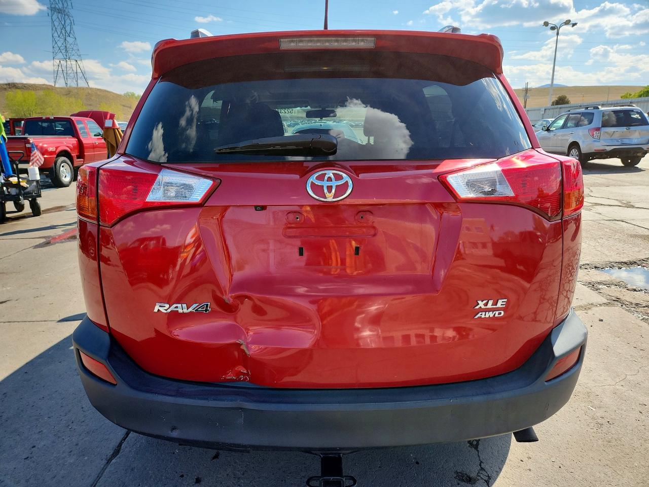 2014 Toyota Rav4 Xle Red vin: 2T3RFREV5EW142278
