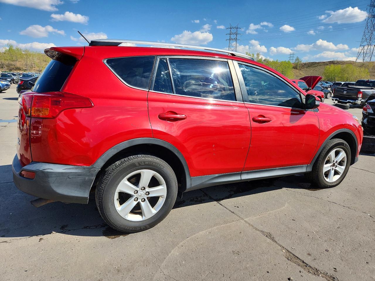 2014 Toyota Rav4 Xle Red vin: 2T3RFREV5EW142278