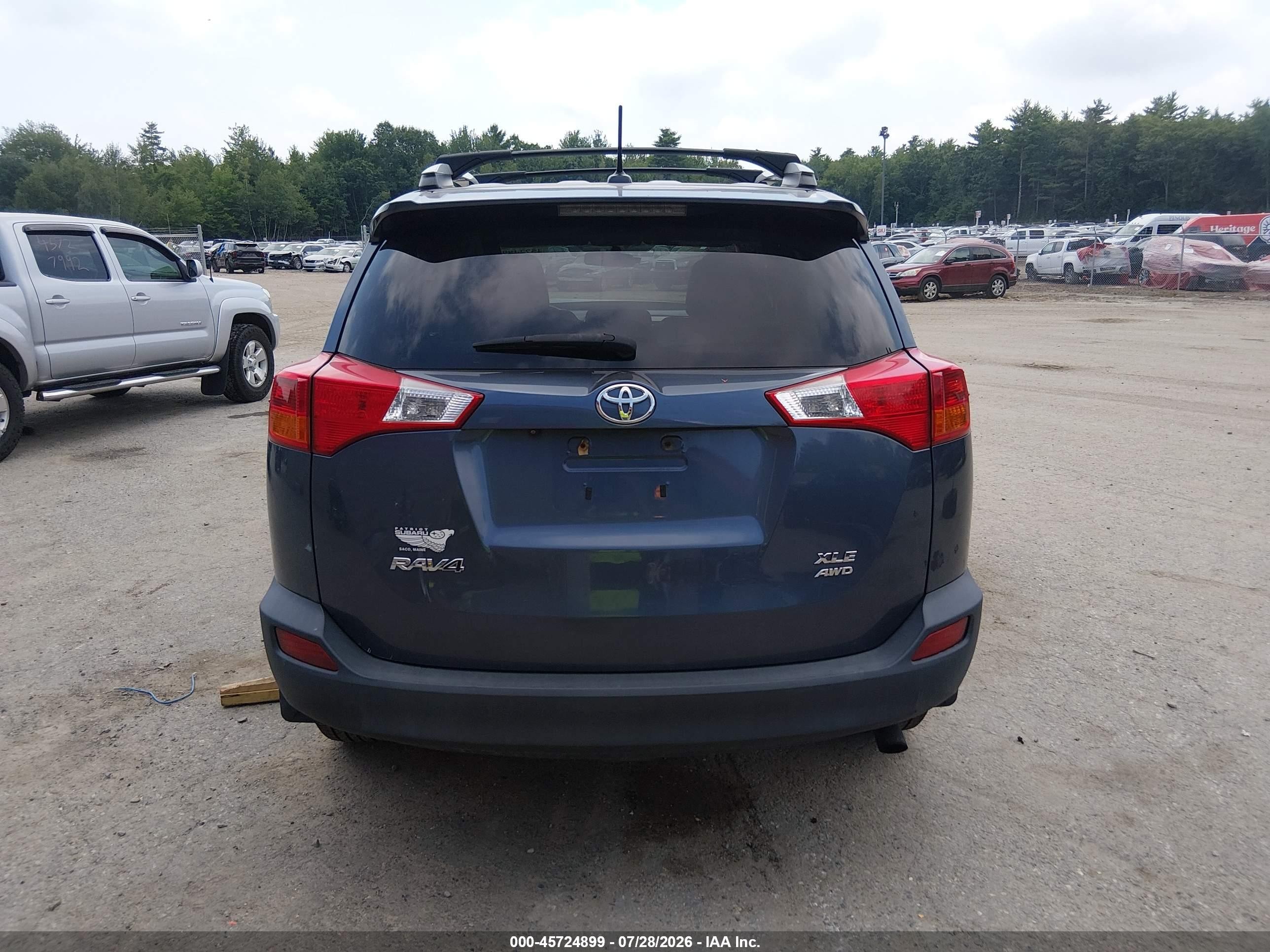 2014 Toyota Rav4 Xle Blue vin: 2T3RFREV5EW157556