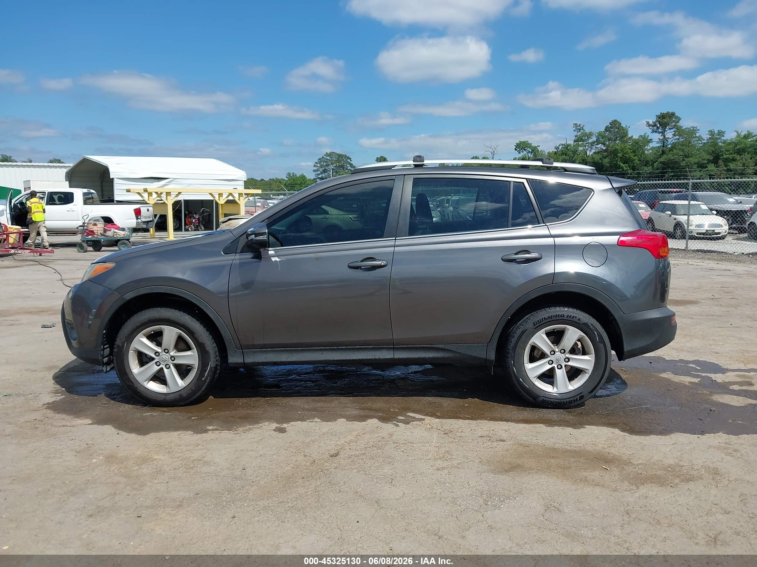 2014 Toyota Rav4 Xle Gray vin: 2T3RFREV5EW205654