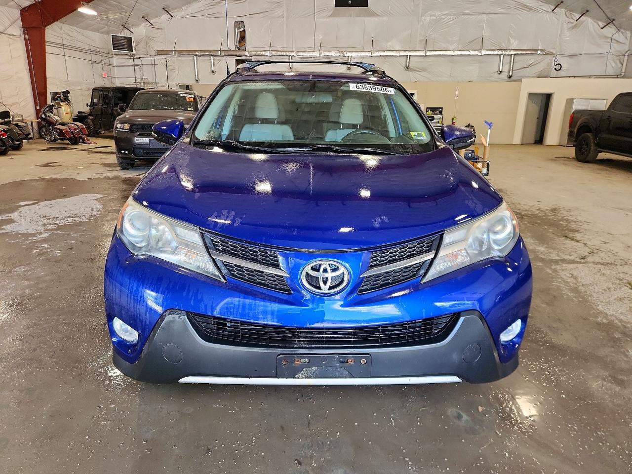 2014 Toyota Rav4 Xle Blue vin: 2T3RFREV5EW210479