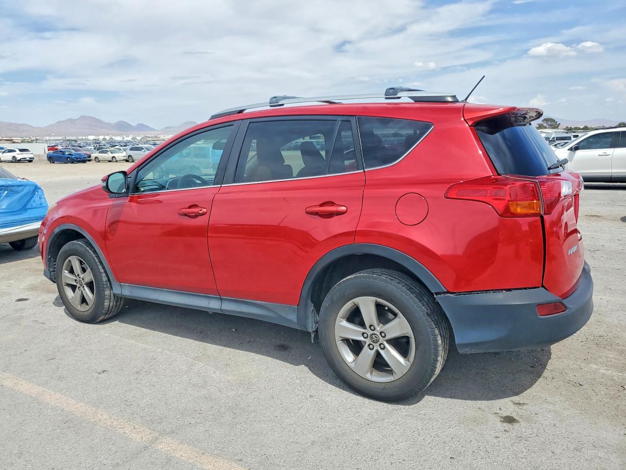 2015 Toyota Rav4 Xle Red vin: 2T3RFREV5FW256119