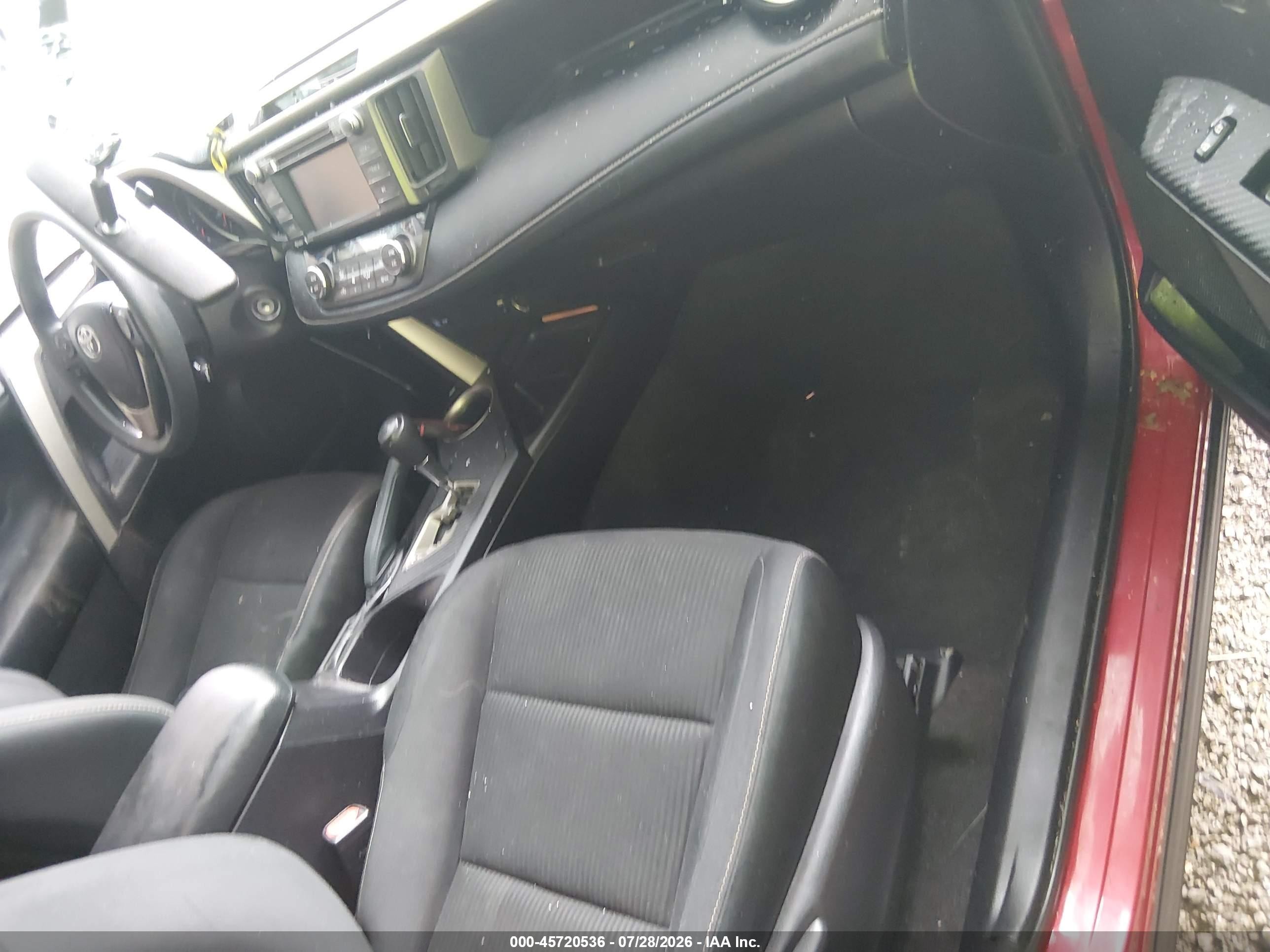 2015 Toyota Rav4 Xle Red vin: 2T3RFREV5FW288259