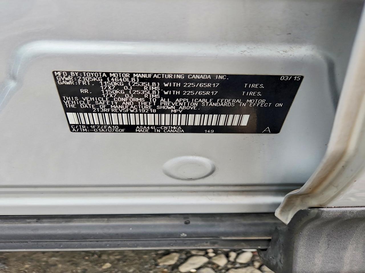 2015 Toyota Rav4 Xle Silver vin: 2T3RFREV5FW319218