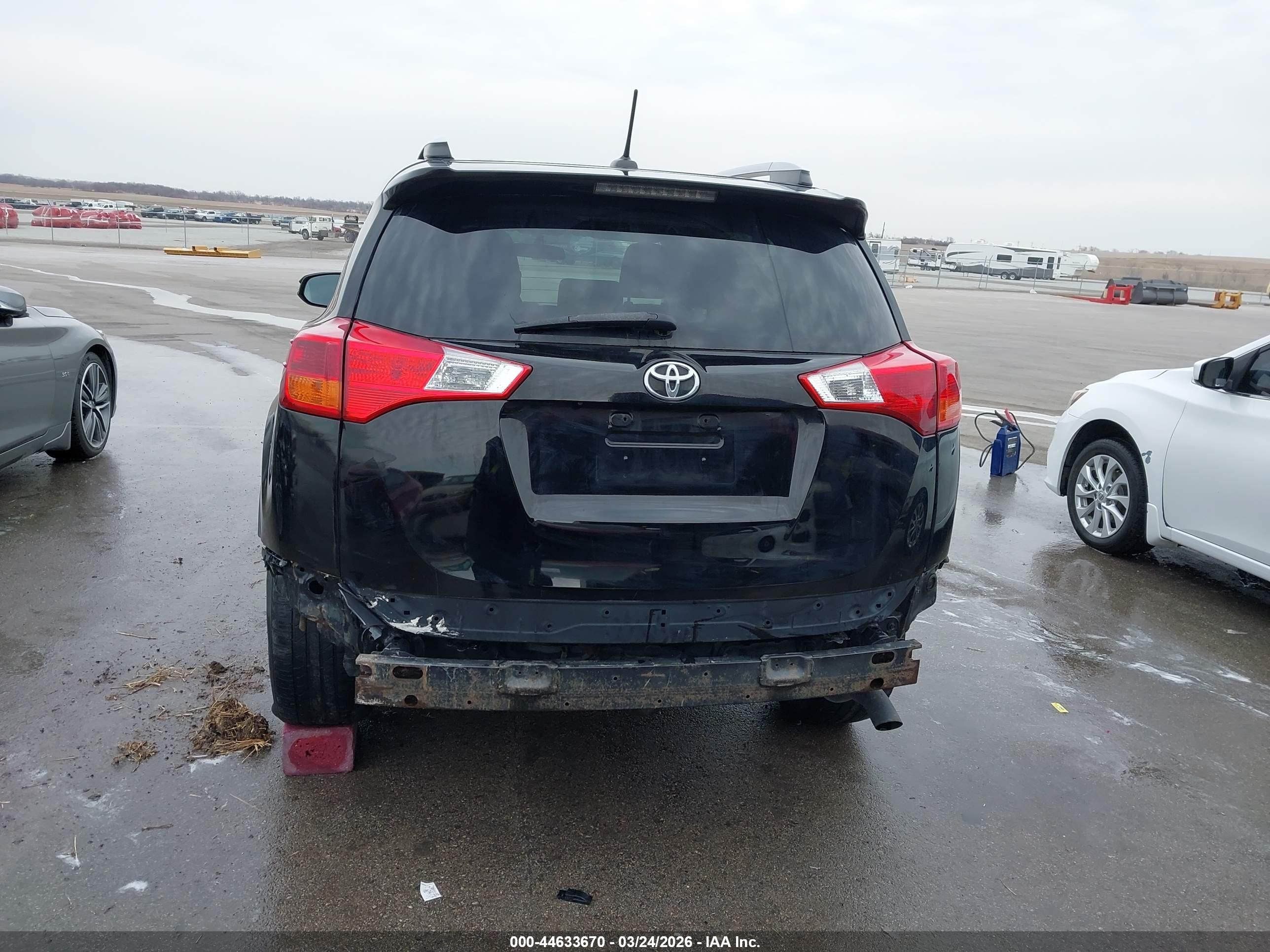 2015 Toyota Rav4 Xle Black vin: 2T3RFREV5FW340344