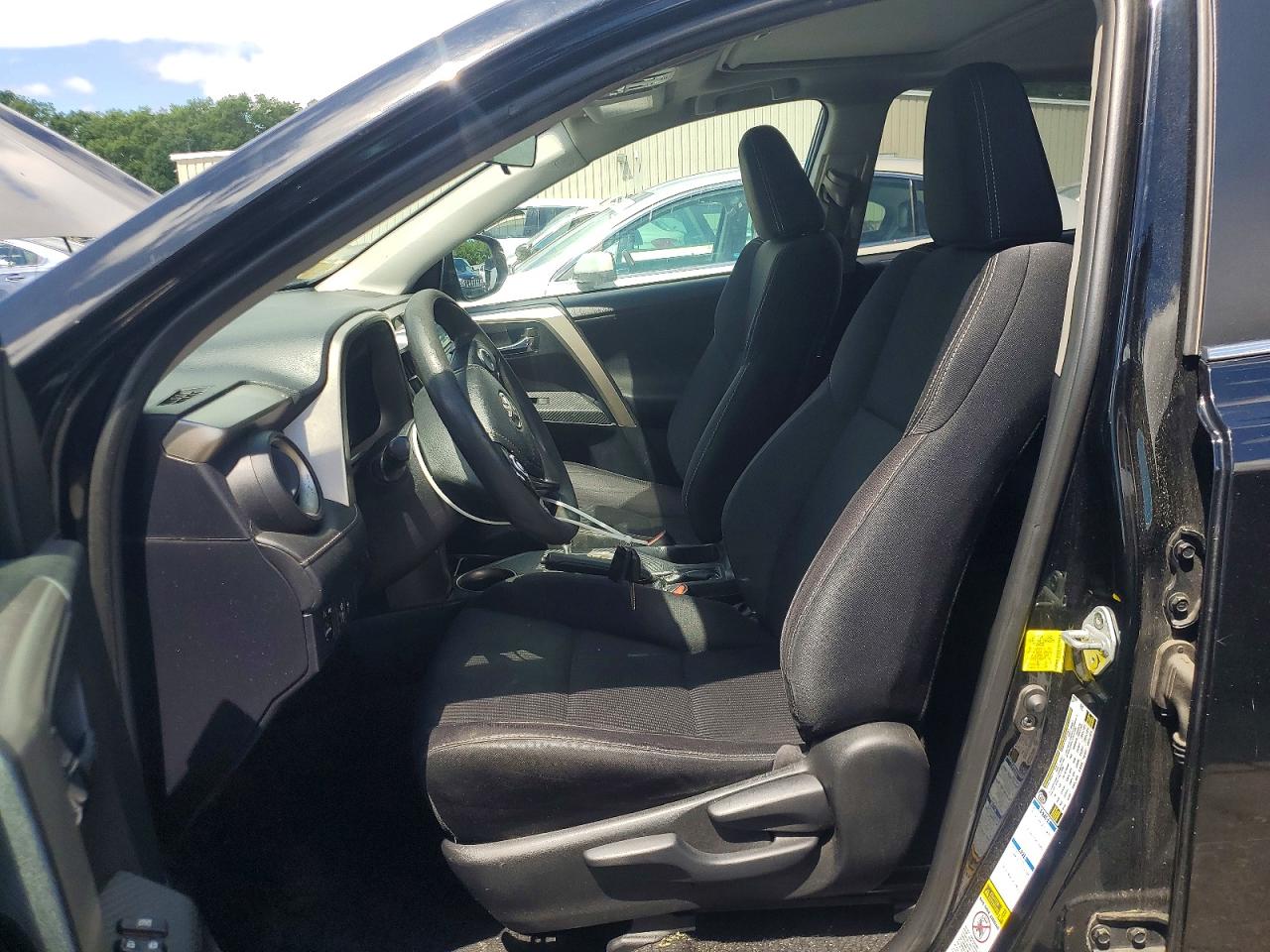 2015 Toyota Rav4 Xle Black vin: 2T3RFREV5FW372615