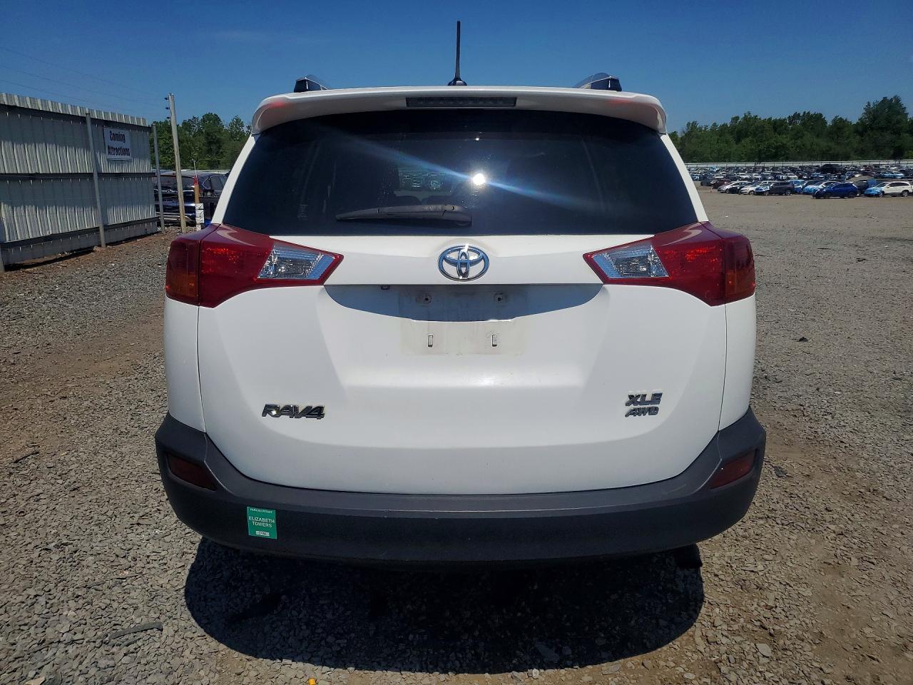 2015 Toyota Rav4 Xle Белый vin: 2T3RFREV5FW373649