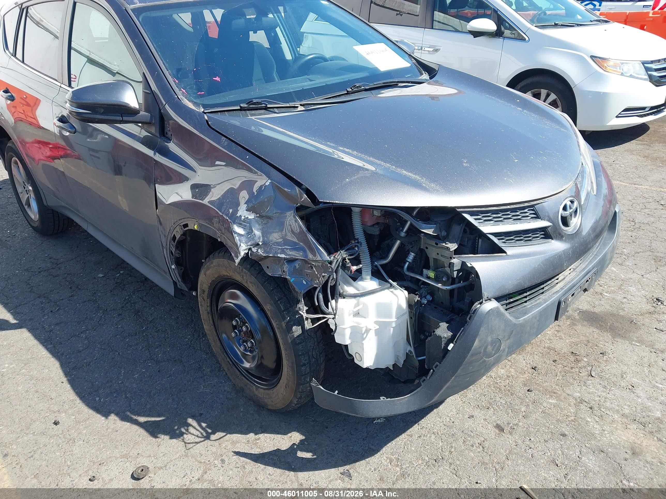 2015 Toyota Rav4 Xle Gray vin: 2T3RFREV5FW395506