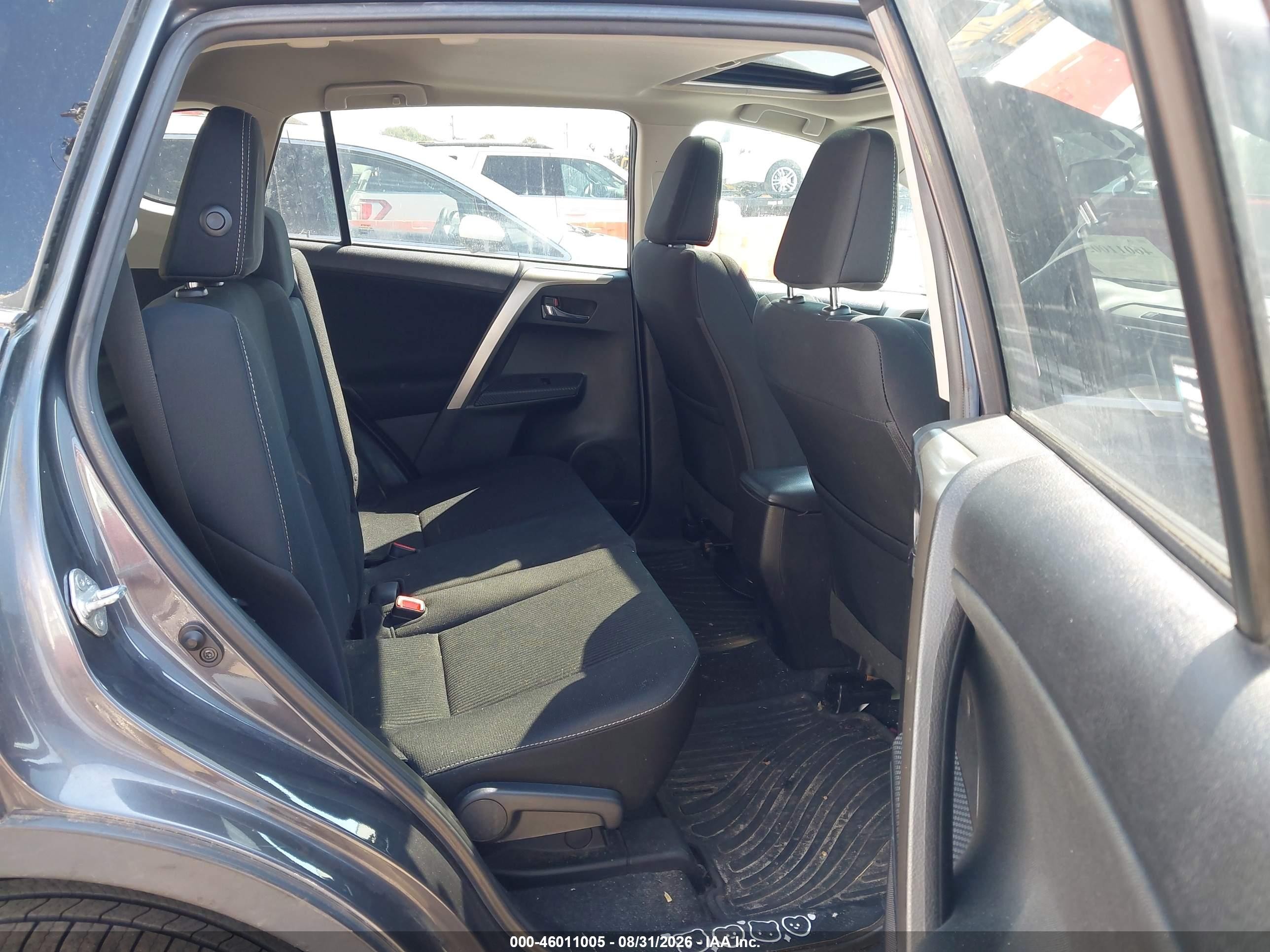2015 Toyota Rav4 Xle Gray vin: 2T3RFREV5FW395506