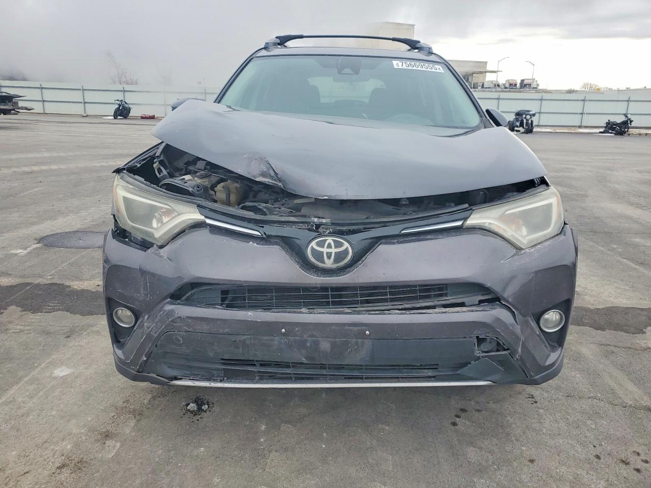 2018 Toyota Rav4 Adventure Gray vin: 2T3RFREV5JW723290