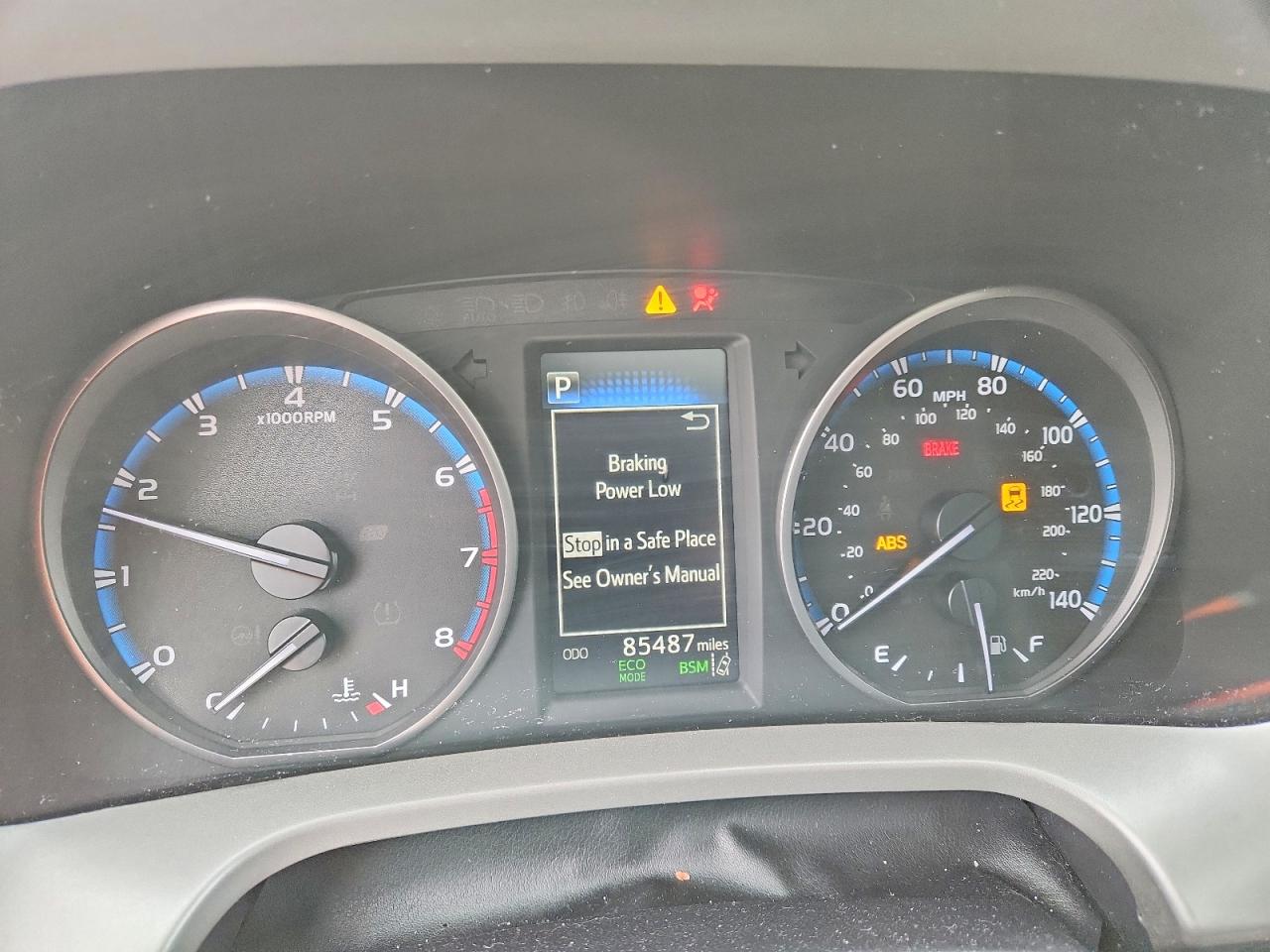 2018 Toyota Rav4 Xle Серебряный vin: 2T3RFREV5JW767788