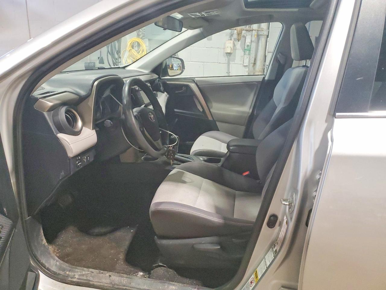 2013 Toyota Rav4 Xle Silver vin: 2T3RFREV6DW004635