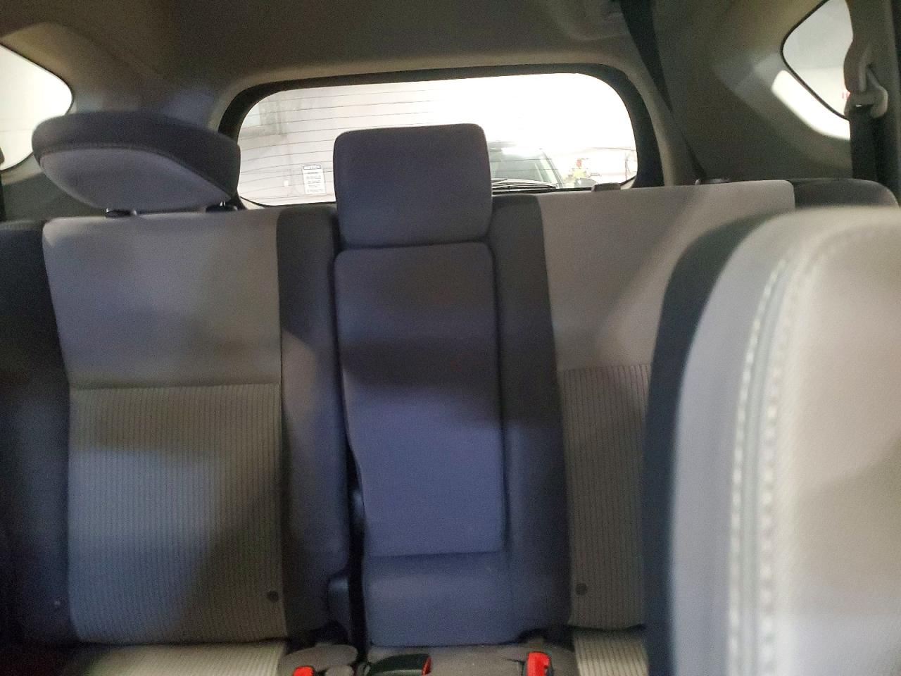 2013 Toyota Rav4 Xle Silver vin: 2T3RFREV6DW004635