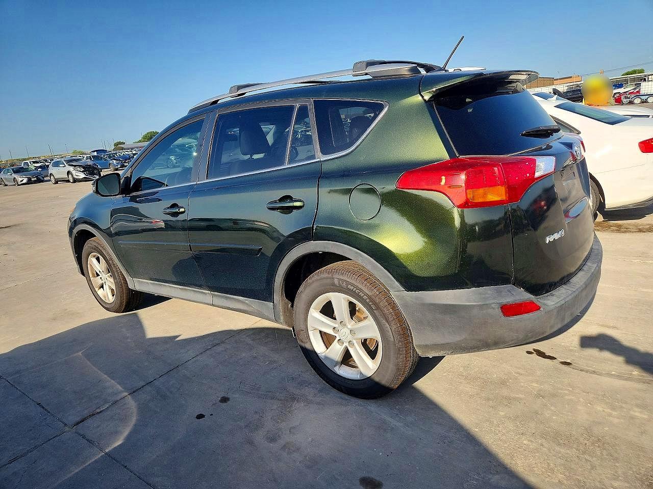 2013 Toyota Rav4 Xle Зеленый vin: 2T3RFREV6DW047212