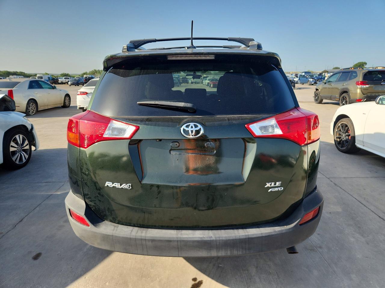 2013 Toyota Rav4 Xle Зеленый vin: 2T3RFREV6DW047212