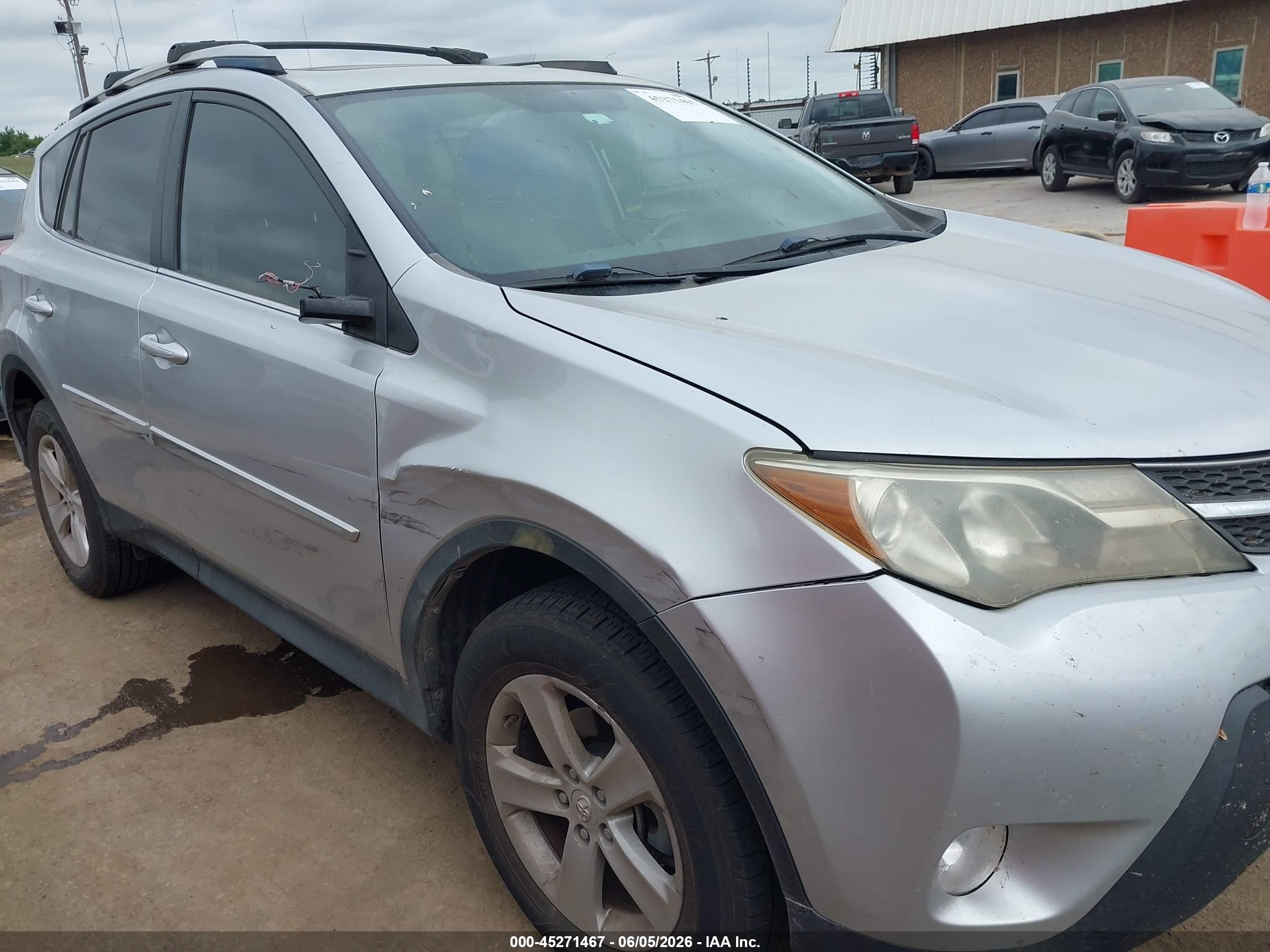 2013 Toyota Rav4 Xle Silver vin: 2T3RFREV6DW056797