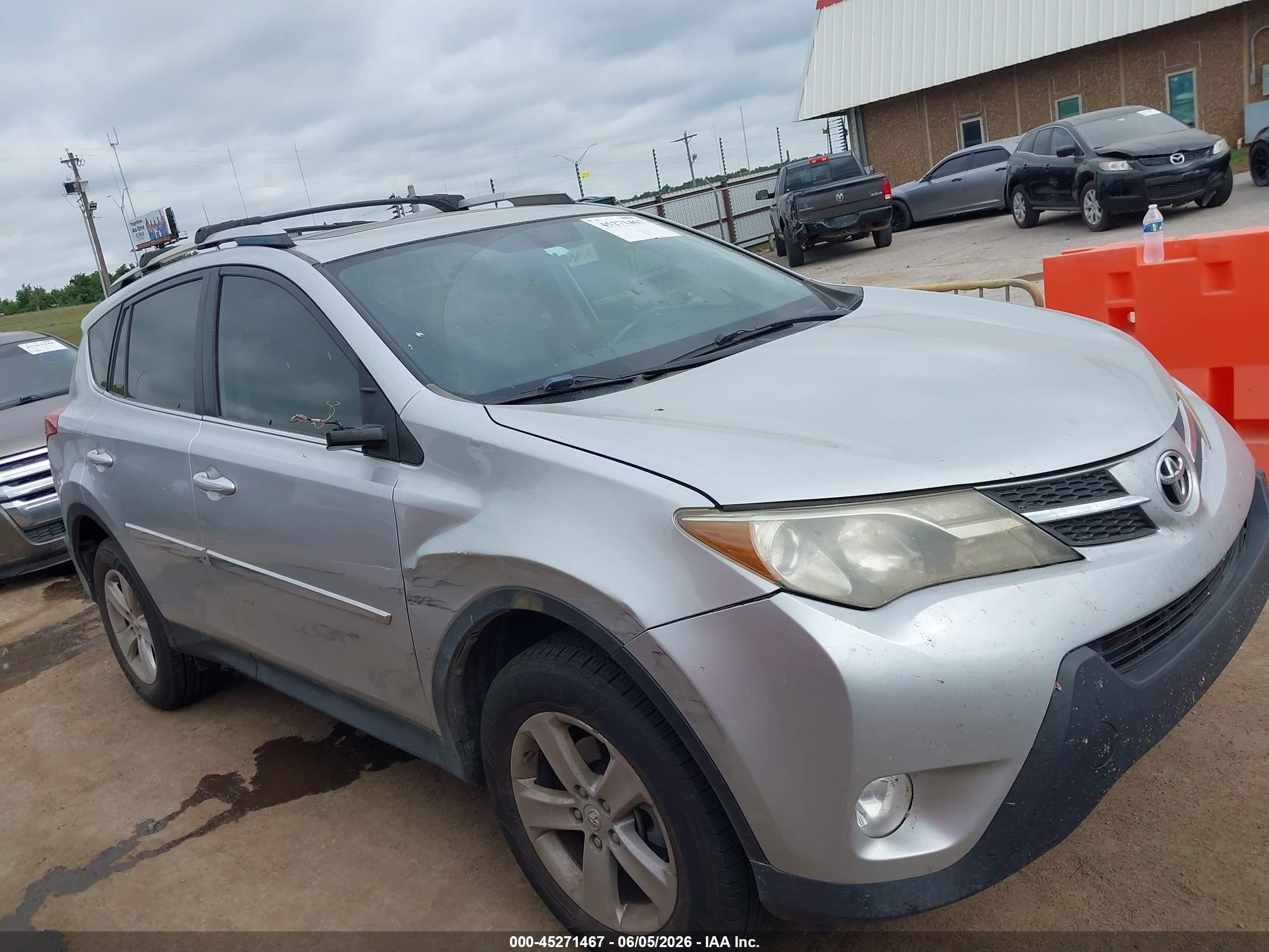 2013 Toyota Rav4 Xle Silver vin: 2T3RFREV6DW056797