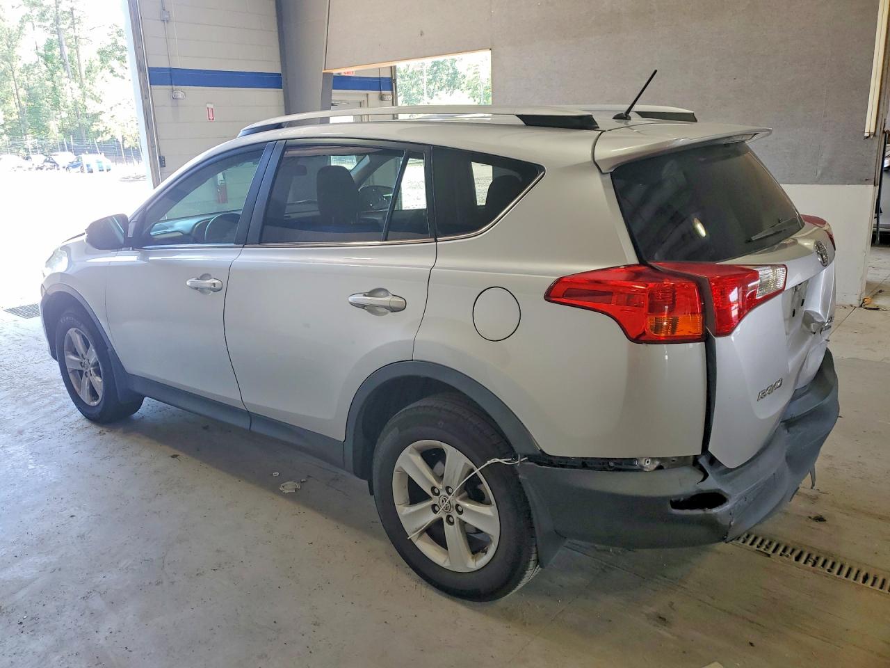 2013 Toyota Rav4 Xle Silver vin: 2T3RFREV6DW091954