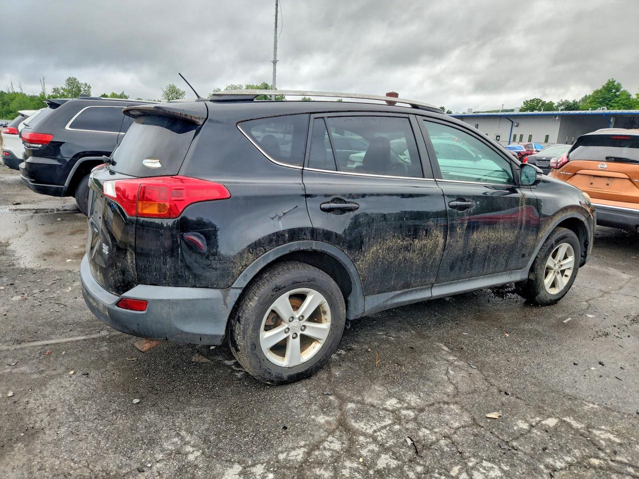 2014 Toyota Rav4 Xle Черный vin: 2T3RFREV6EW147697