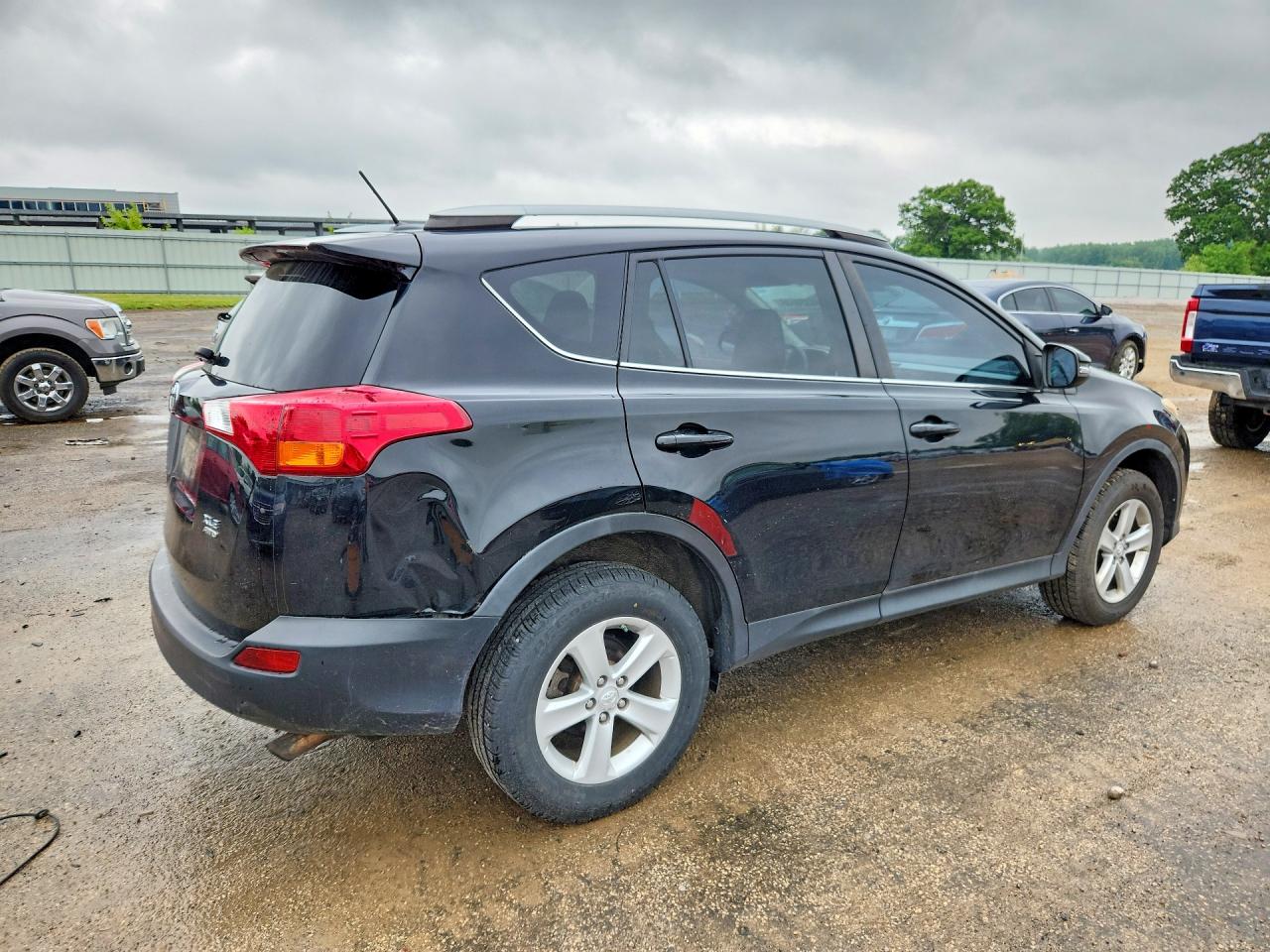 2014 Toyota Rav4 Xle Черный vin: 2T3RFREV6EW178738