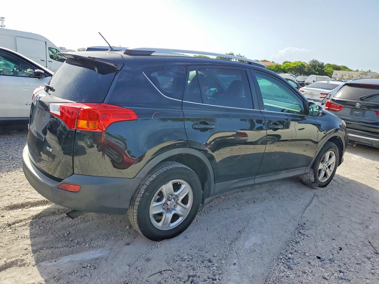 2014 Toyota Rav4 Xle Black vin: 2T3RFREV6EW193515