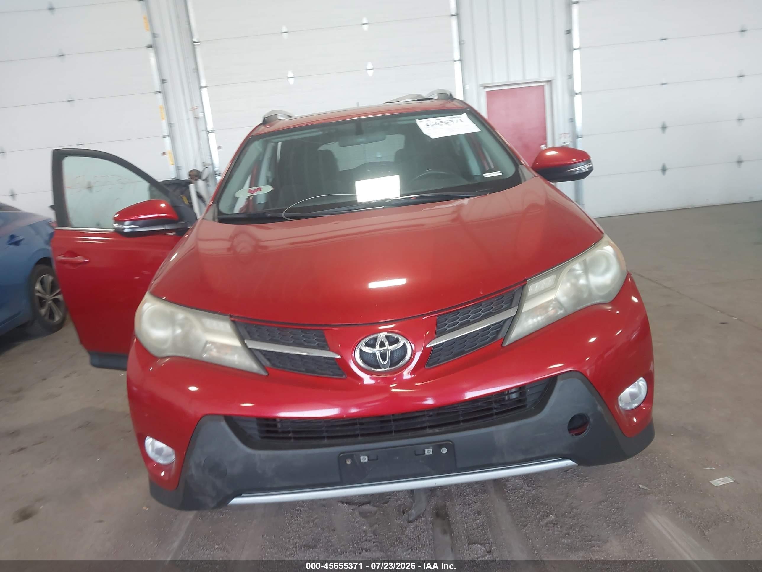 2015 Toyota Rav4 Xle Red vin: 2T3RFREV6FW230841