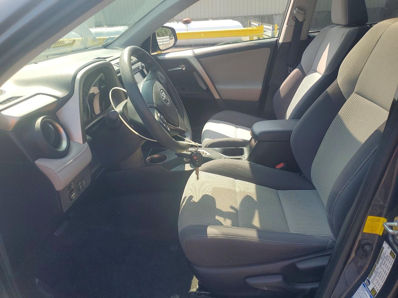 2015 Toyota Rav4 Xle Серый vin: 2T3RFREV6FW256128