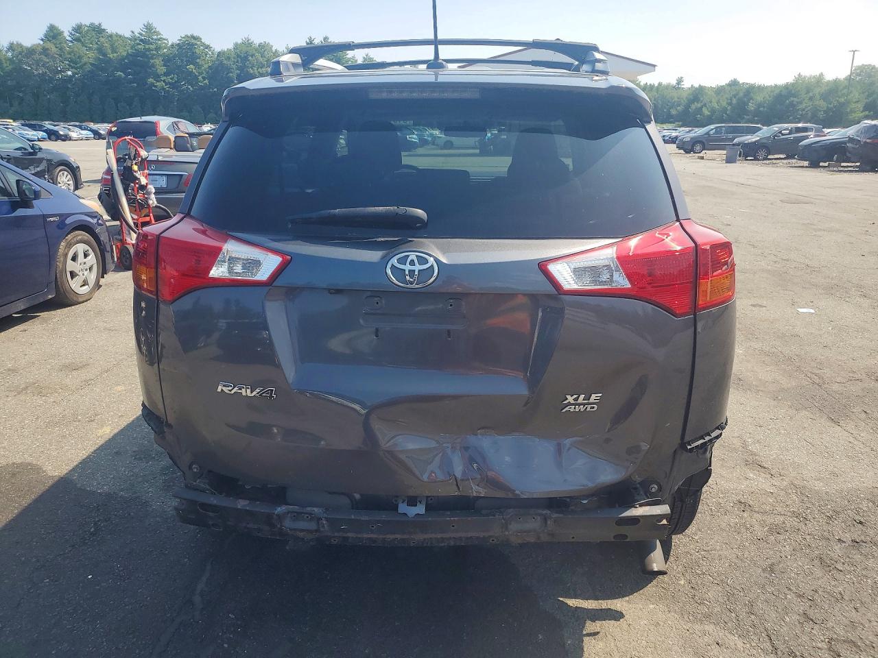 2015 Toyota Rav4 Xle Серый vin: 2T3RFREV6FW256128