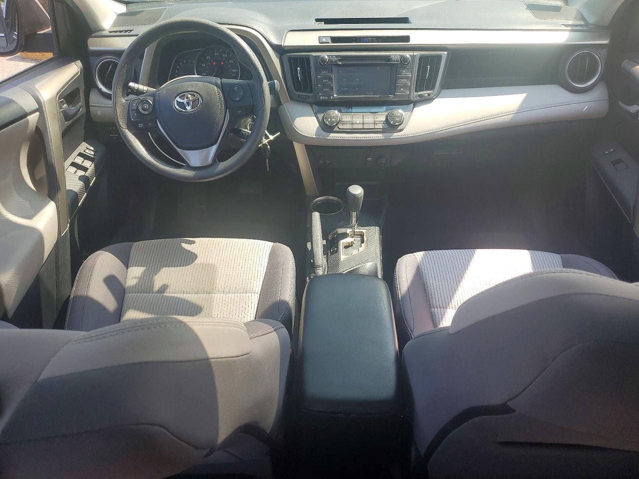 2015 Toyota Rav4 Xle Серый vin: 2T3RFREV6FW256128