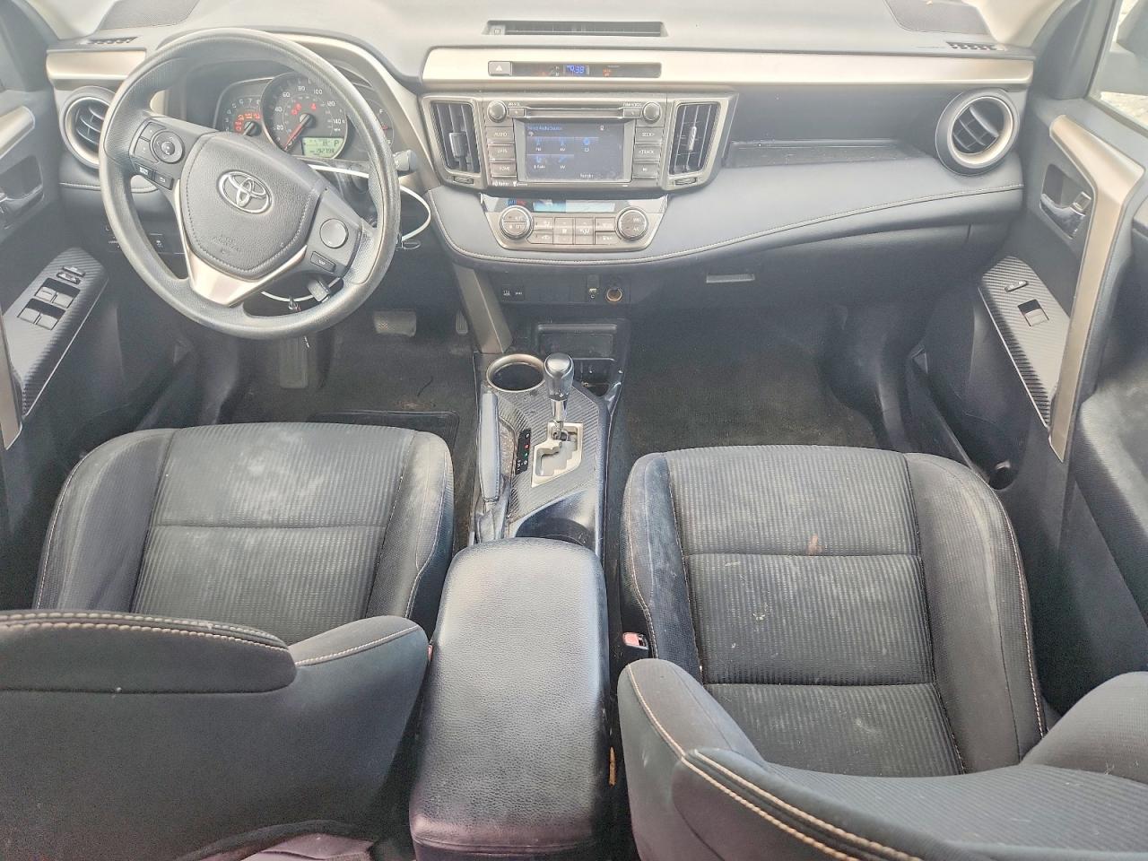 2015 Toyota Rav4 Xle Белый vin: 2T3RFREV6FW294801