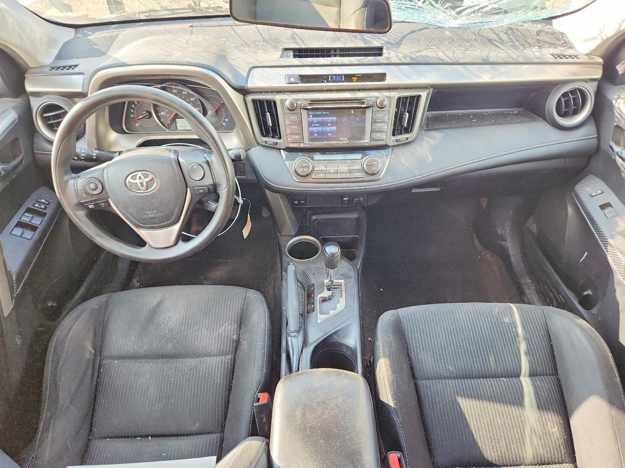 2015 Toyota Rav4 Xle Серебряный vin: 2T3RFREV6FW324475