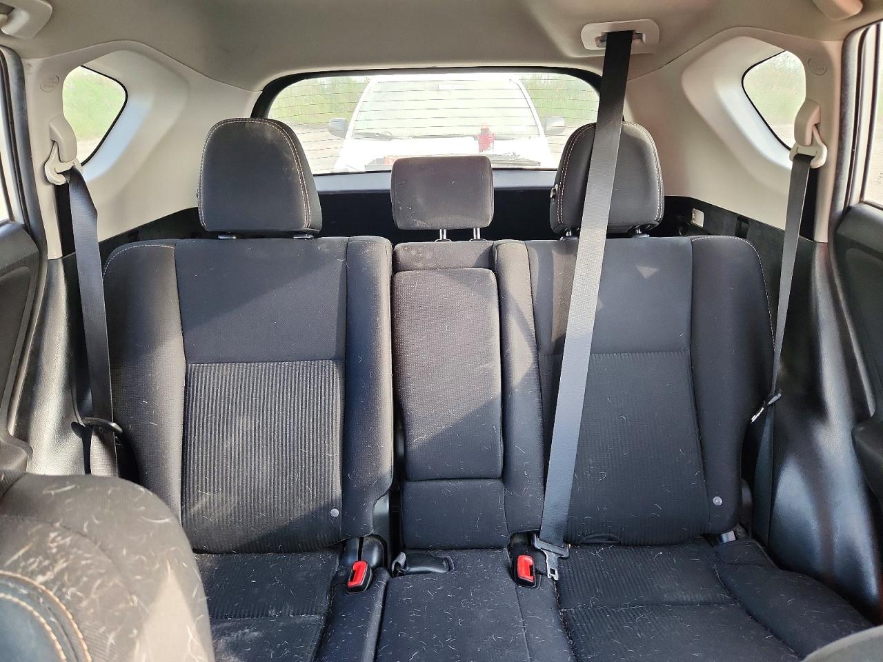 2015 Toyota Rav4 Xle Серебряный vin: 2T3RFREV6FW324475