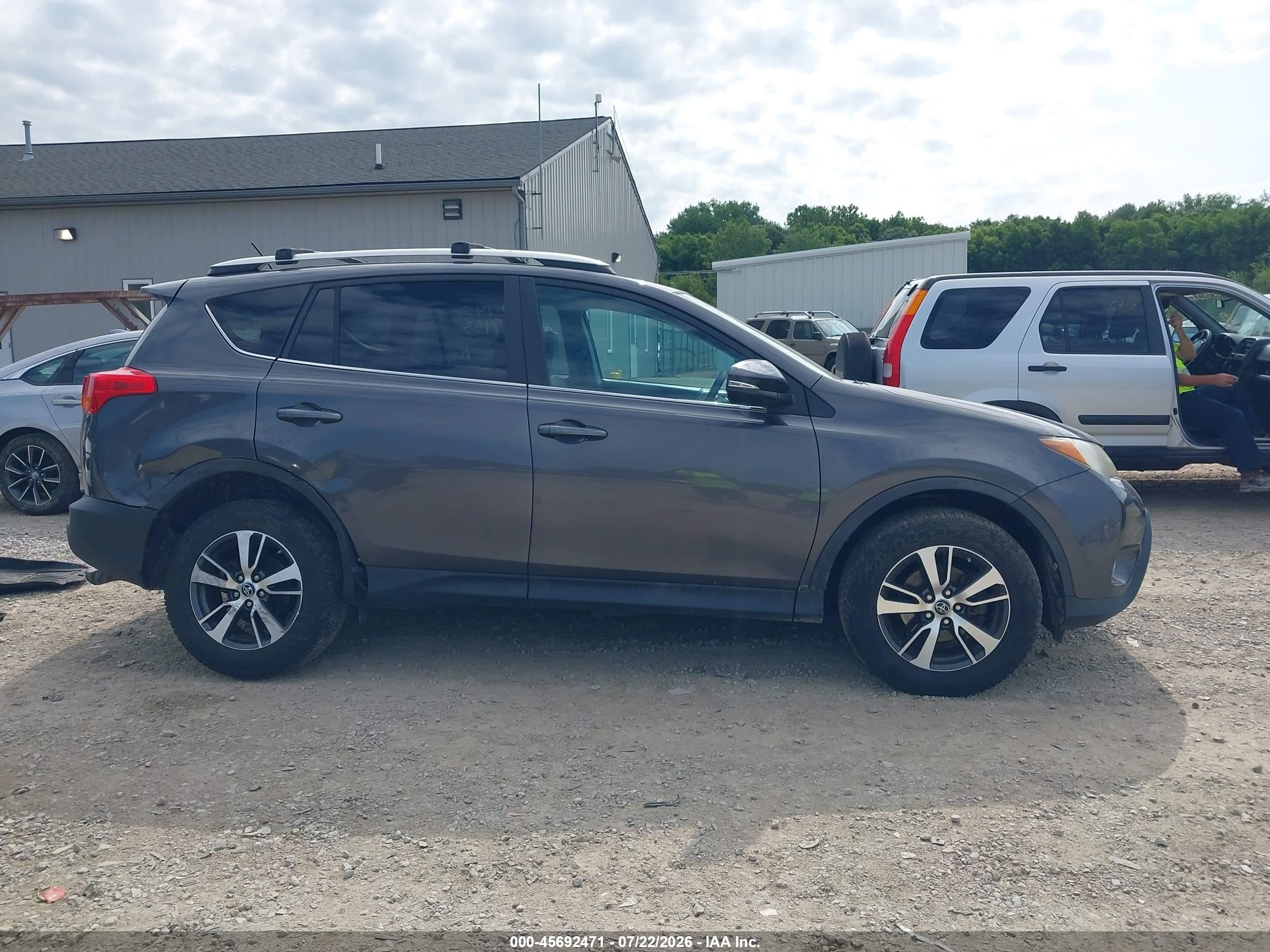 2015 Toyota Rav4 Xle Gray vin: 2T3RFREV6FW351370