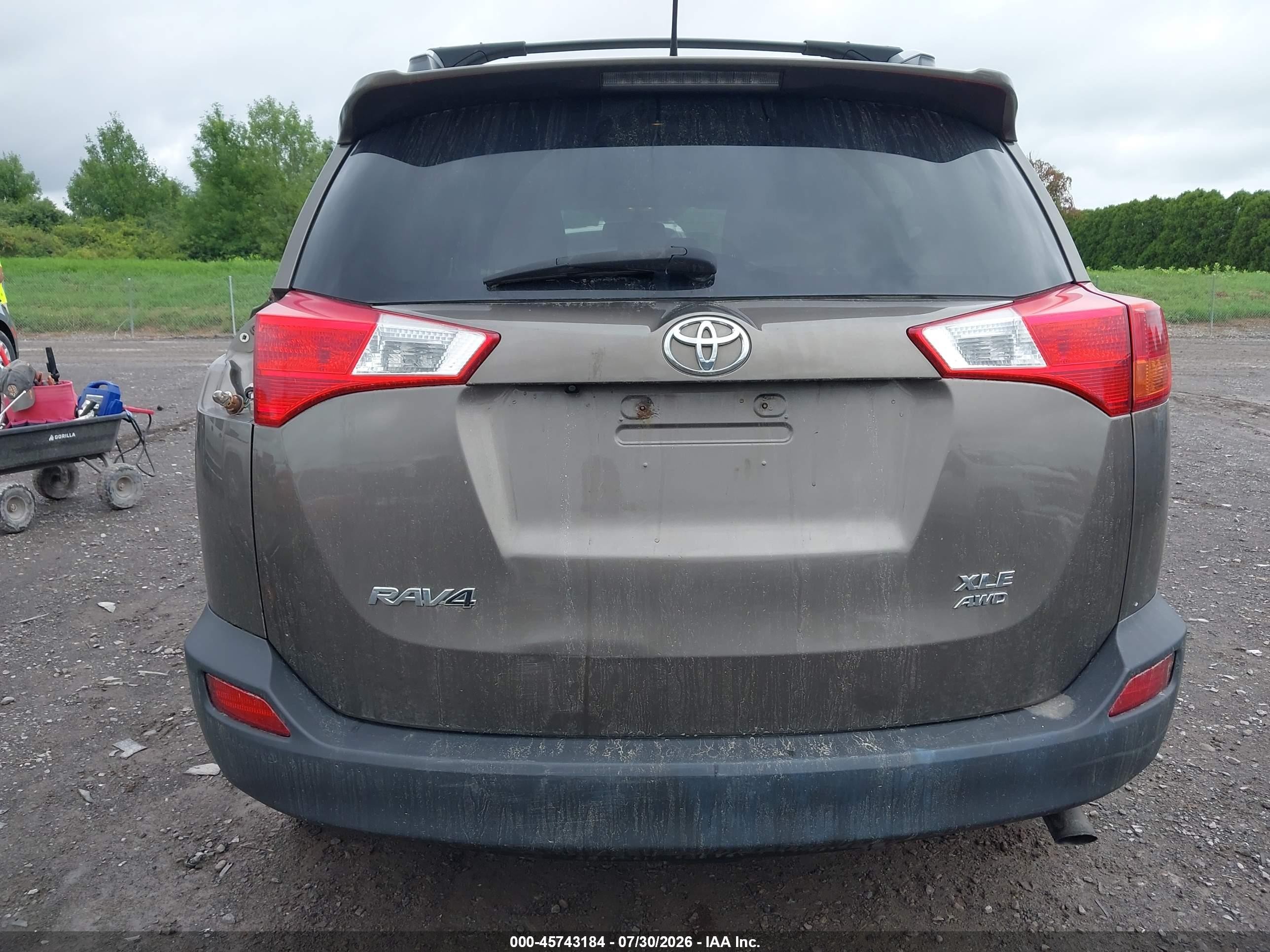 2015 Toyota Rav4 Xle Brown vin: 2T3RFREV6FW353006