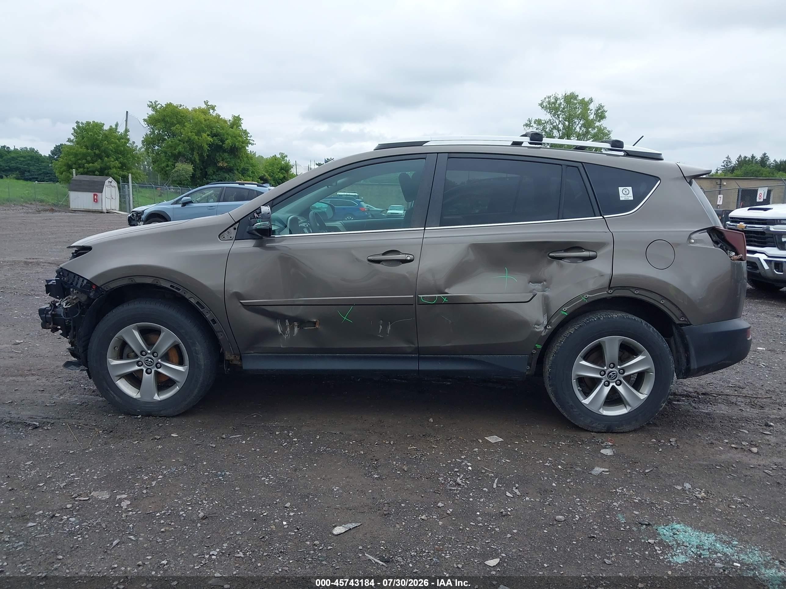 2015 Toyota Rav4 Xle Brown vin: 2T3RFREV6FW353006