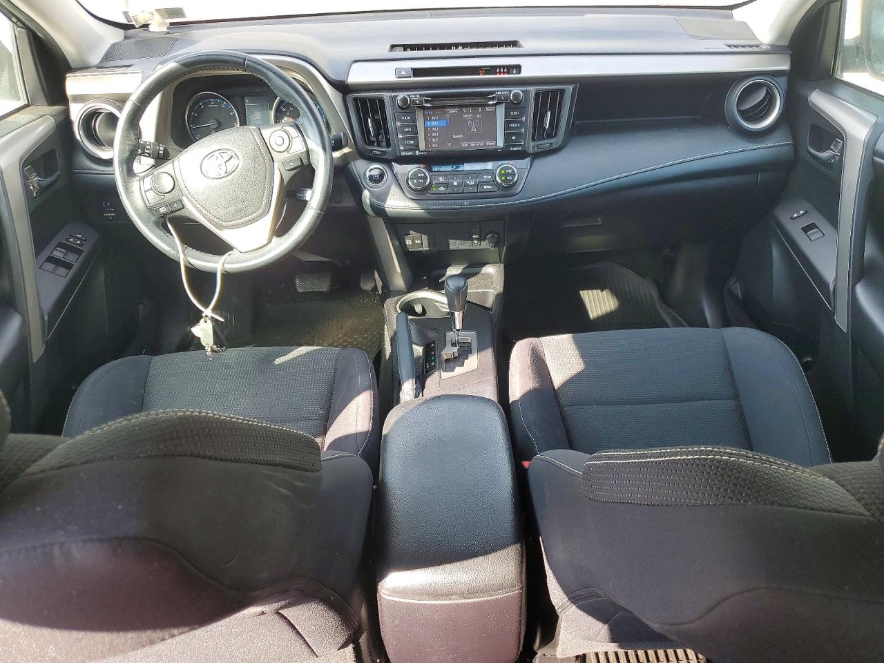2018 Toyota Rav4 Xle Серый vin: 2T3RFREV6JW740065