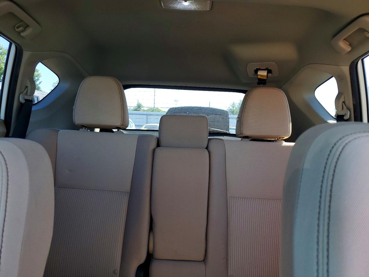 2013 Toyota Rav4 Xle White vin: 2T3RFREV7DW122693