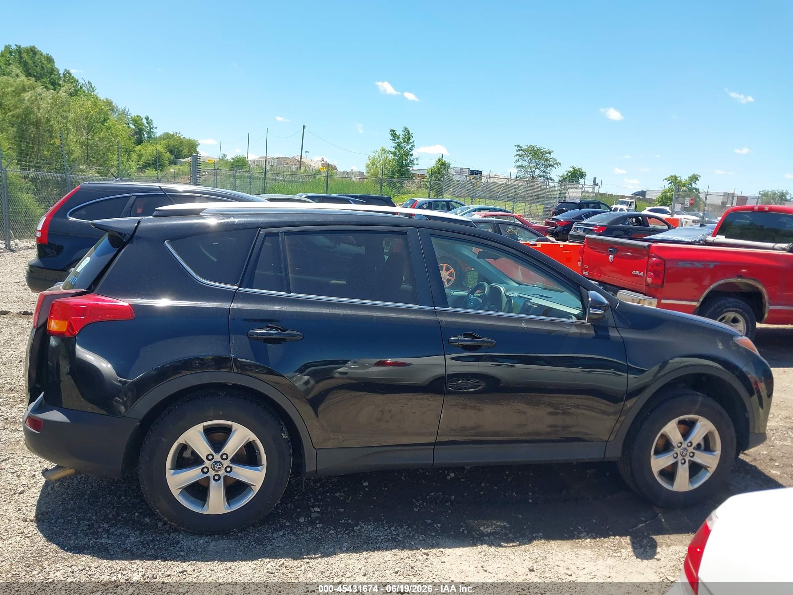 2015 Toyota Rav4 Xle Black vin: 2T3RFREV7FW279241