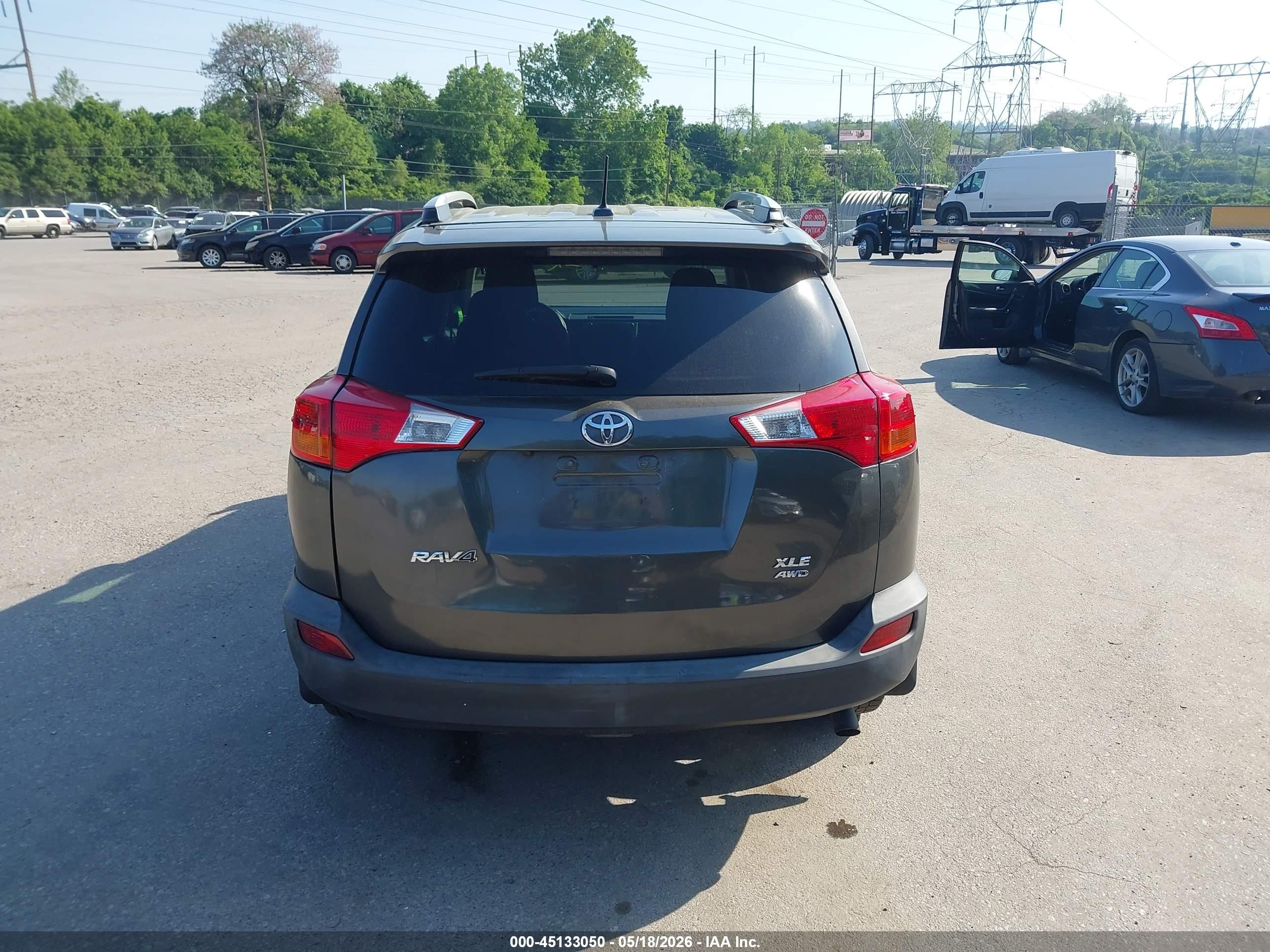 2015 Toyota Rav4 Xle Gray vin: 2T3RFREV7FW282768