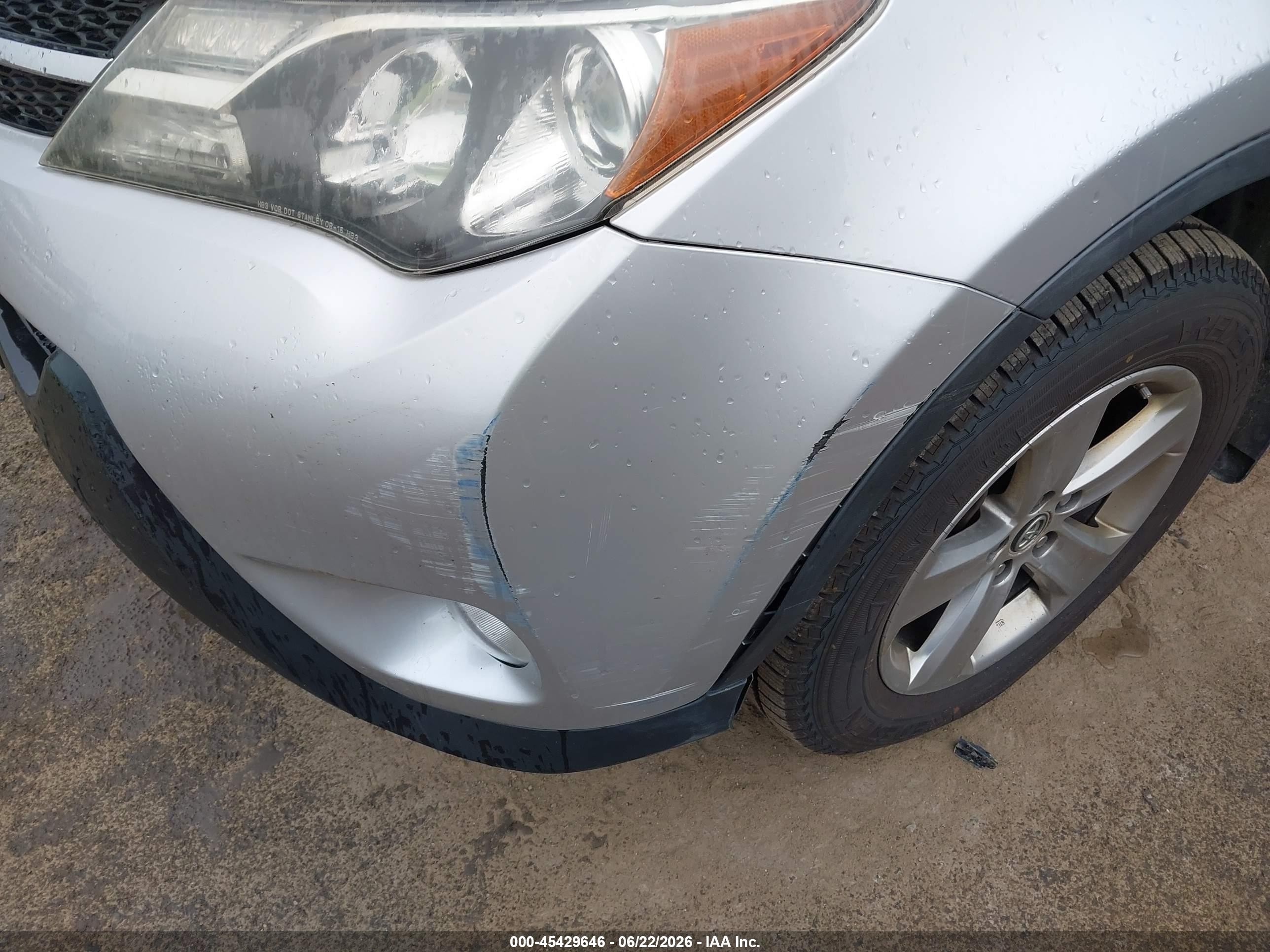 2015 Toyota Rav4 Xle Silver vin: 2T3RFREV7FW350793