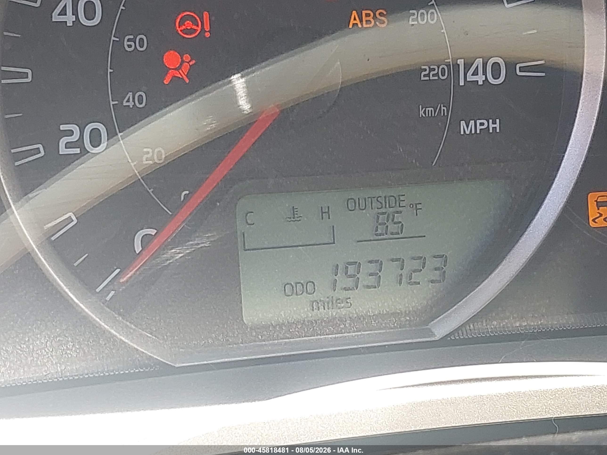 2015 Toyota Rav4 Xle Silver vin: 2T3RFREV7FW386211