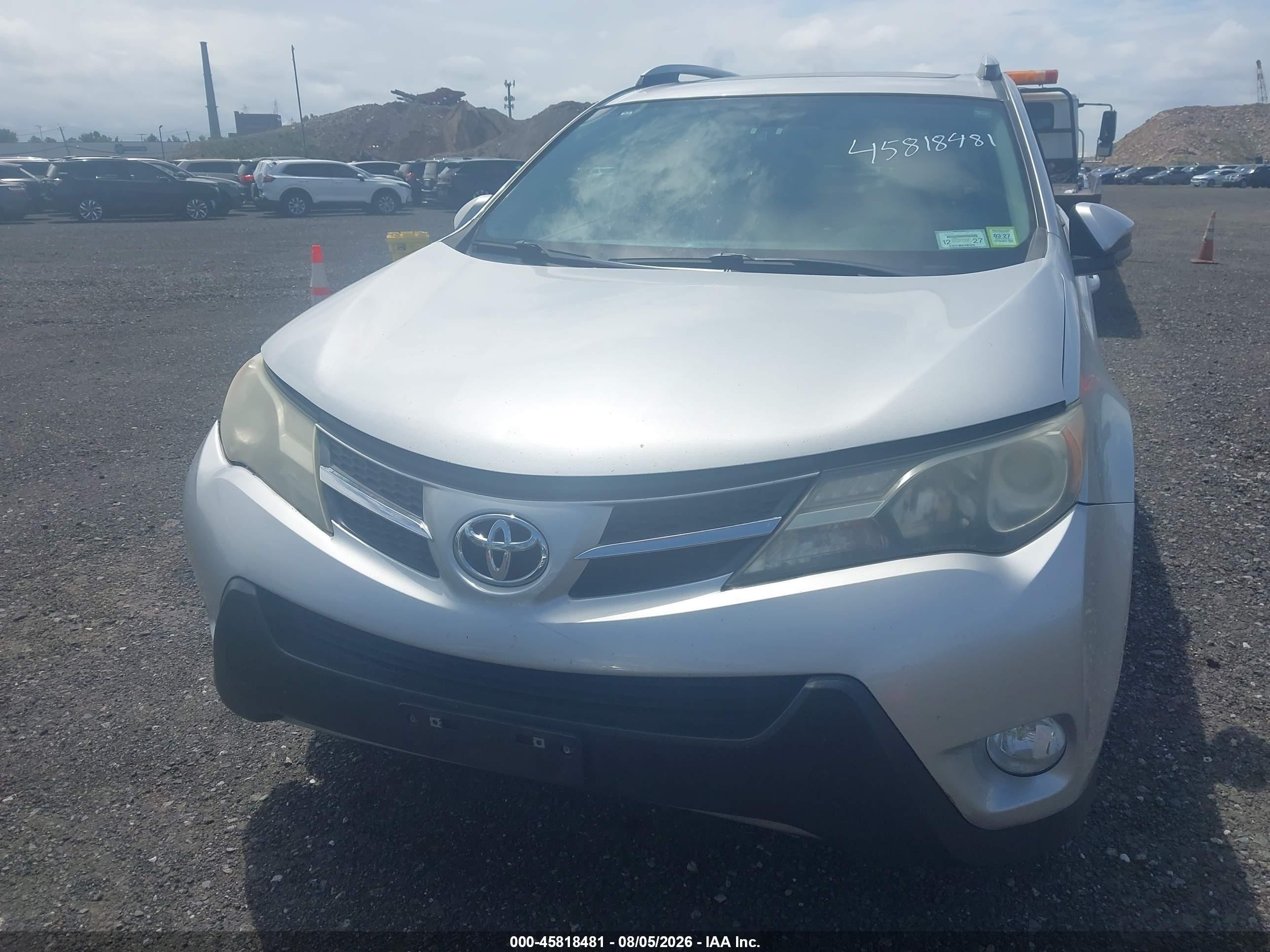 2015 Toyota Rav4 Xle Silver vin: 2T3RFREV7FW386211