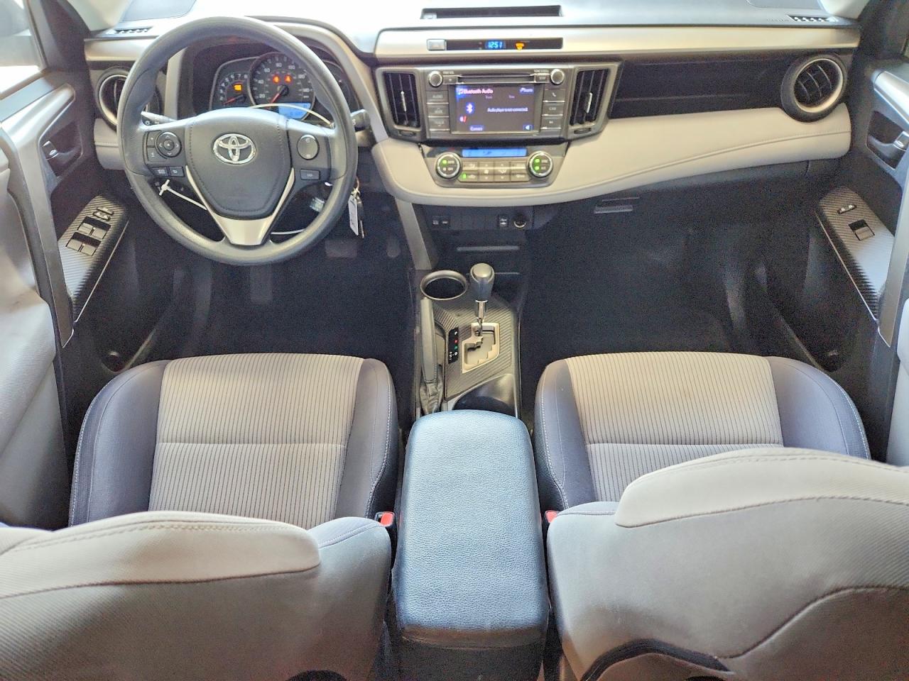 2013 Toyota Rav4 Xle White vin: 2T3RFREV8DW041203