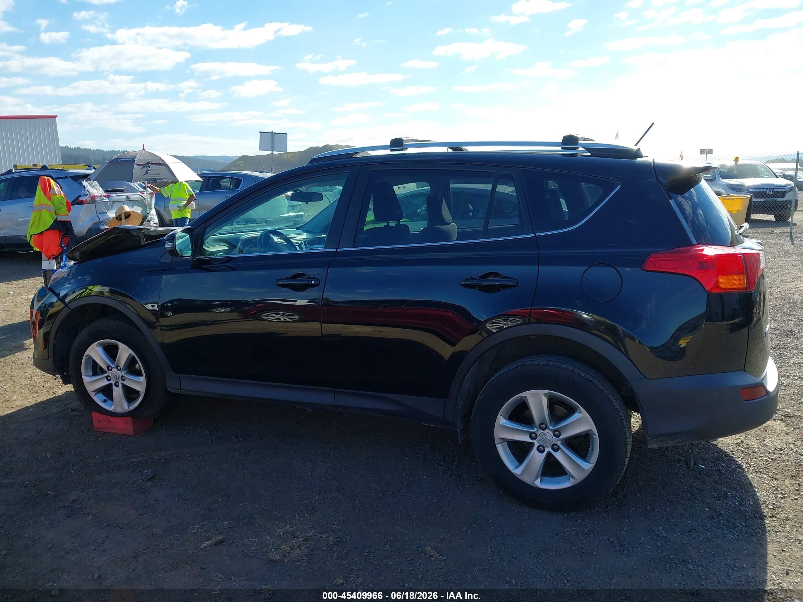 2013 Toyota Rav4 Xle Black vin: 2T3RFREV8DW048006