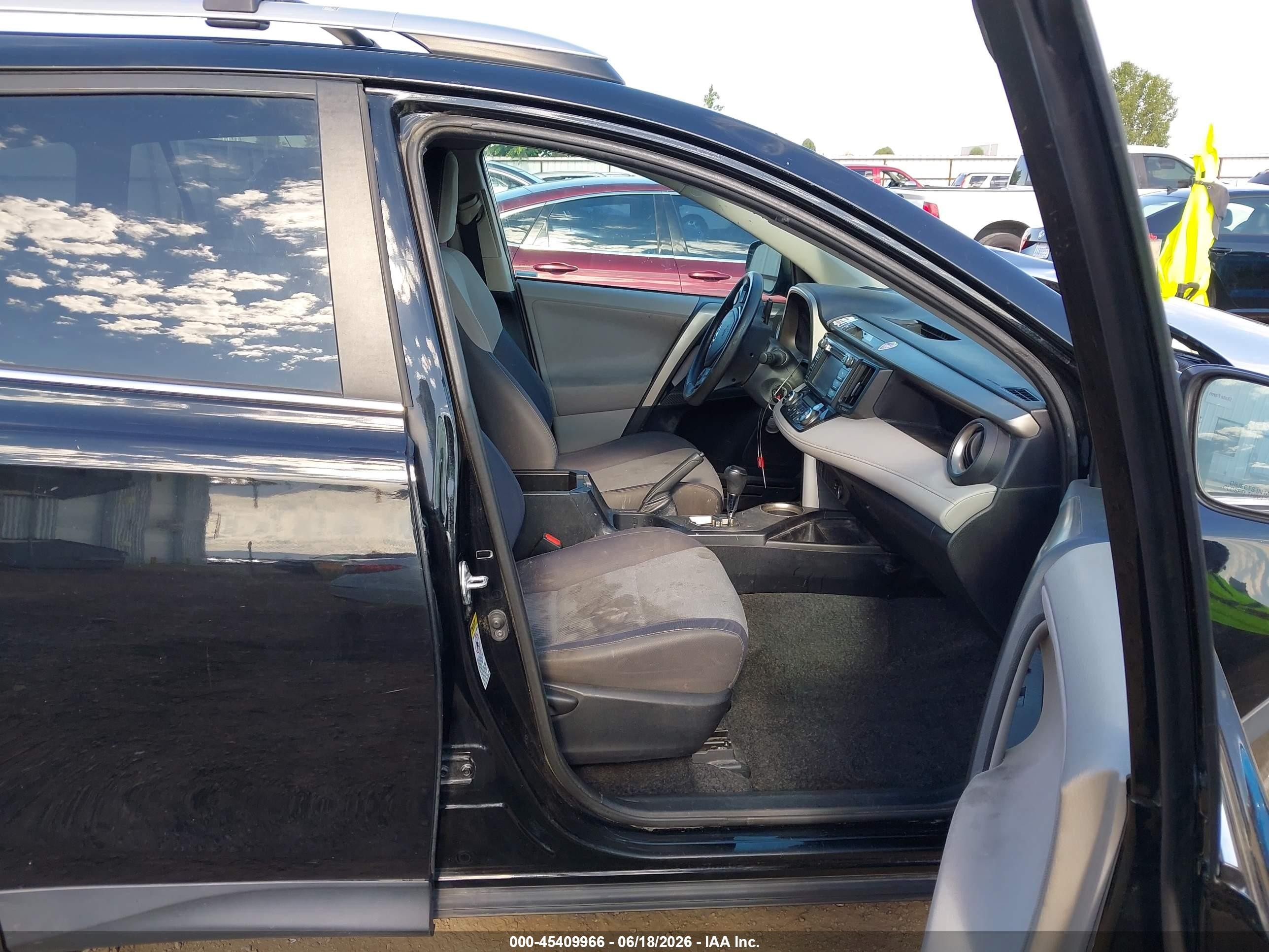 2013 Toyota Rav4 Xle Black vin: 2T3RFREV8DW048006