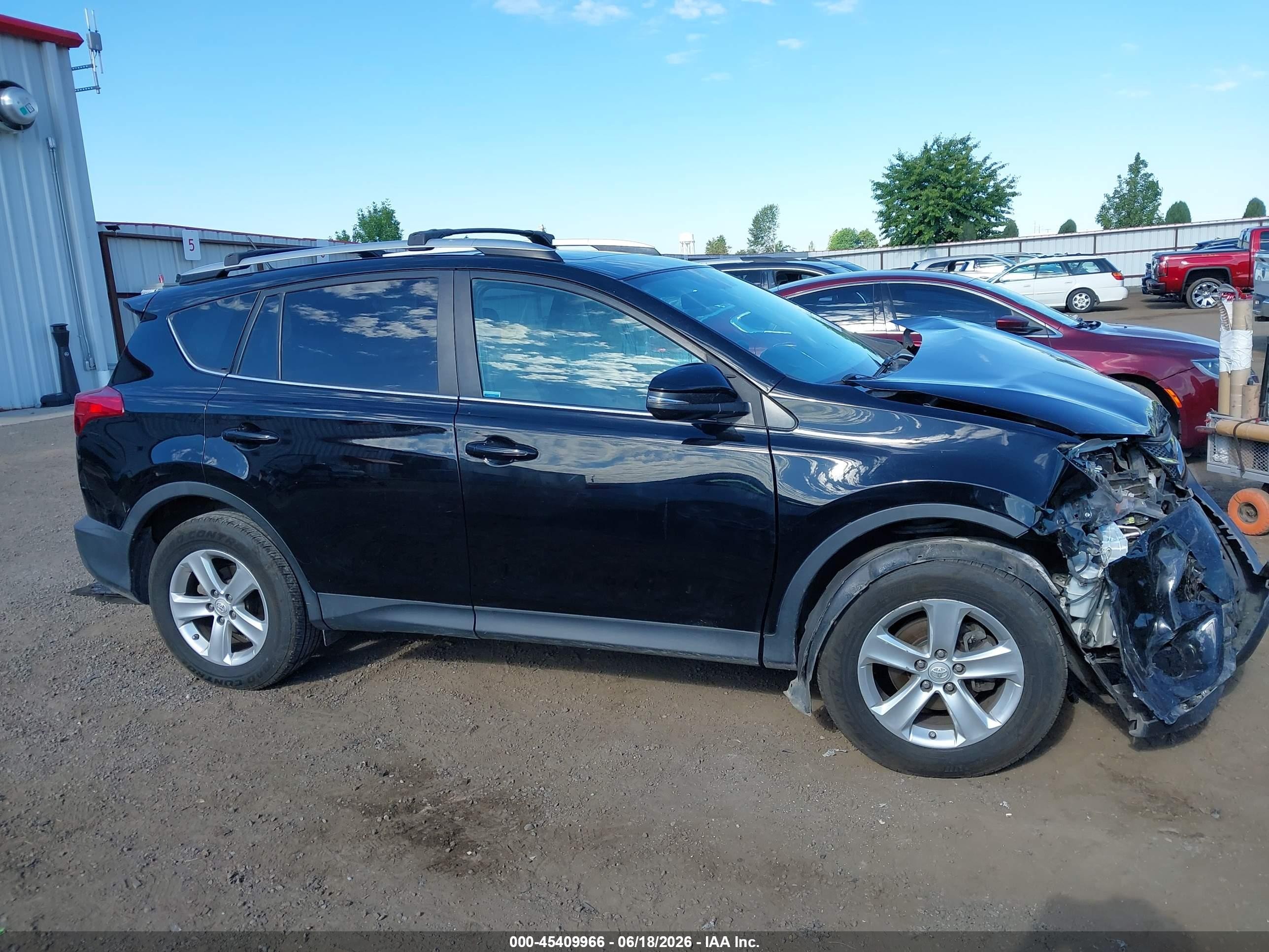 2013 Toyota Rav4 Xle Black vin: 2T3RFREV8DW048006