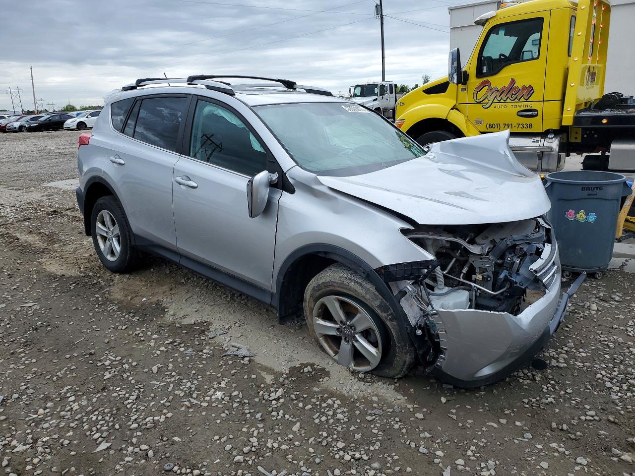 2014 Toyota Rav4 Xle Silver vin: 2T3RFREV8EW181155