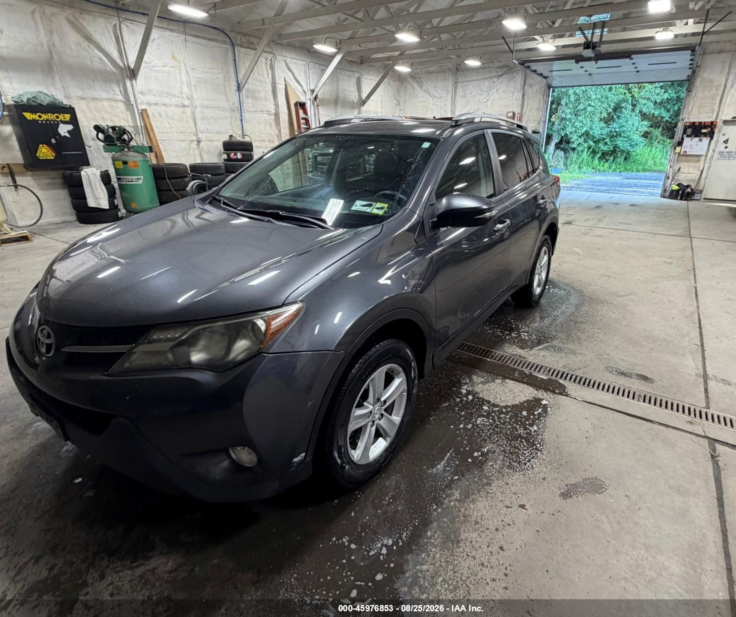 2014 Toyota Rav4 Xle Gray vin: 2T3RFREV8EW187151