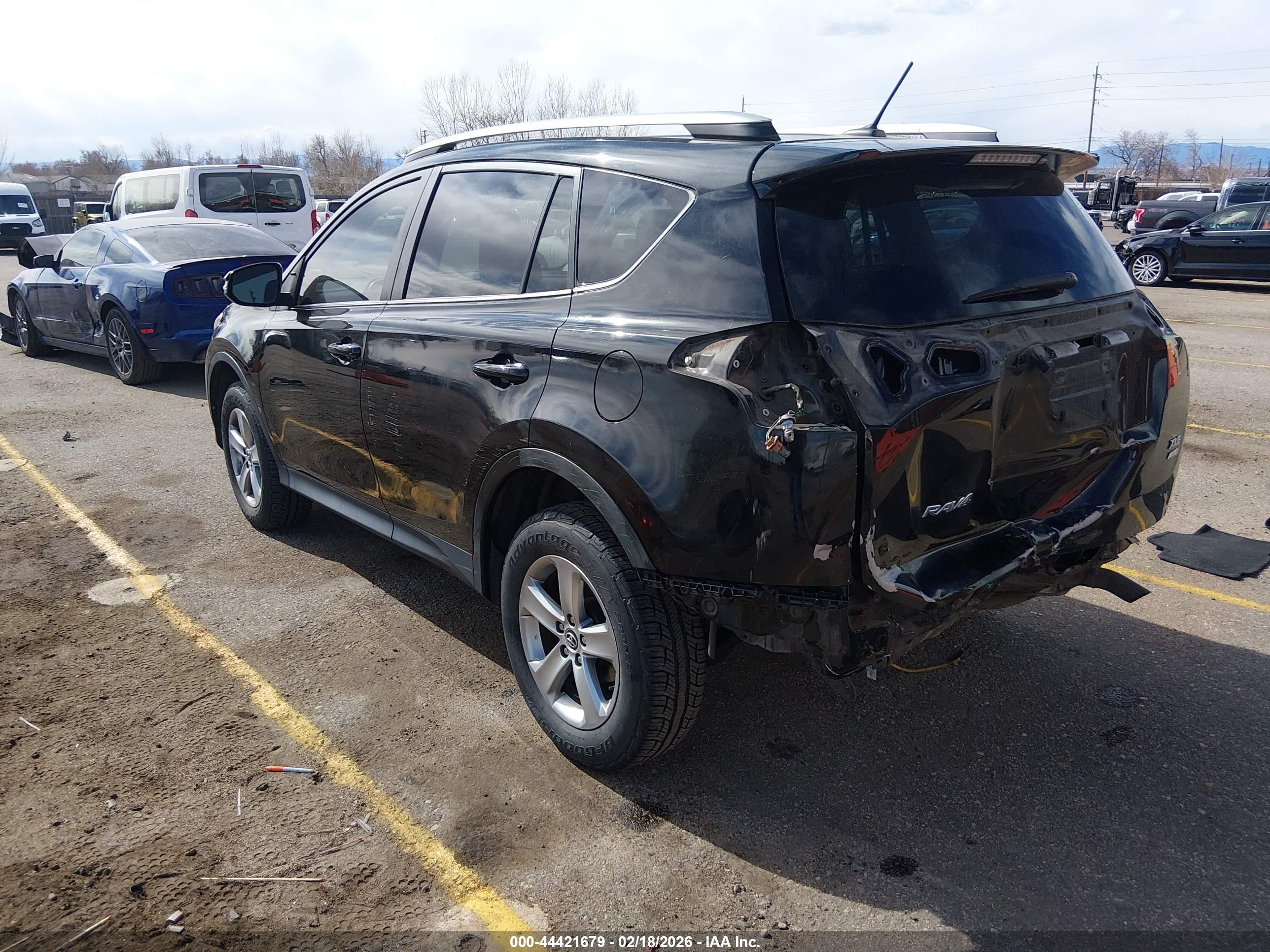 2015 Toyota Rav4 Xle Black vin: 2T3RFREV8FW235281